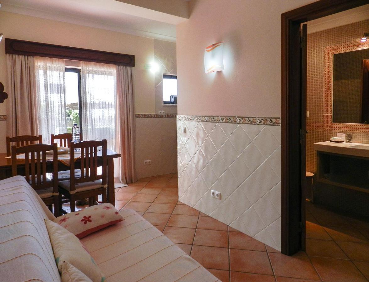 Residencia Julio Hotel Sagres Exterior photo