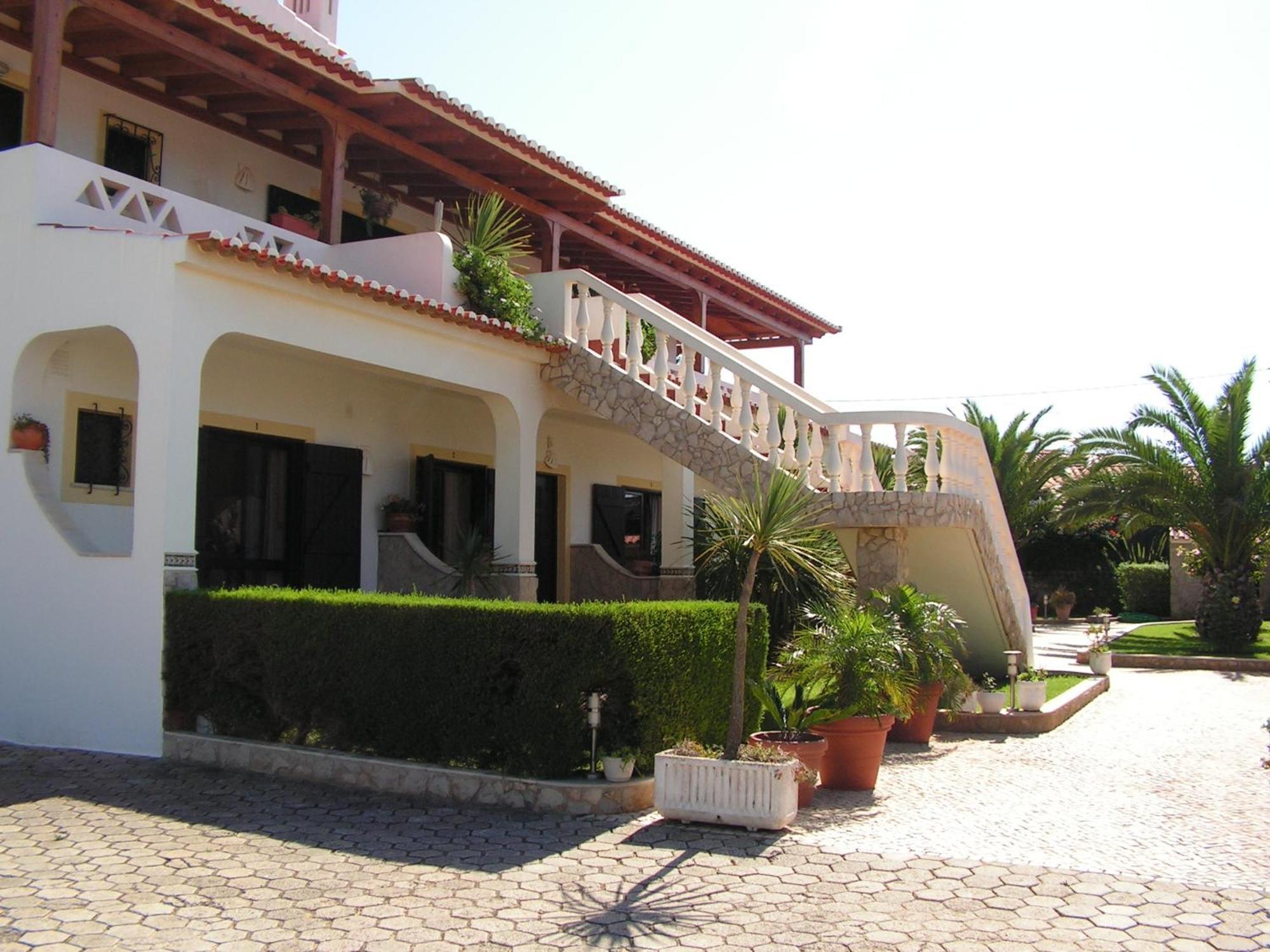 Residencia Julio Hotel Sagres Exterior photo